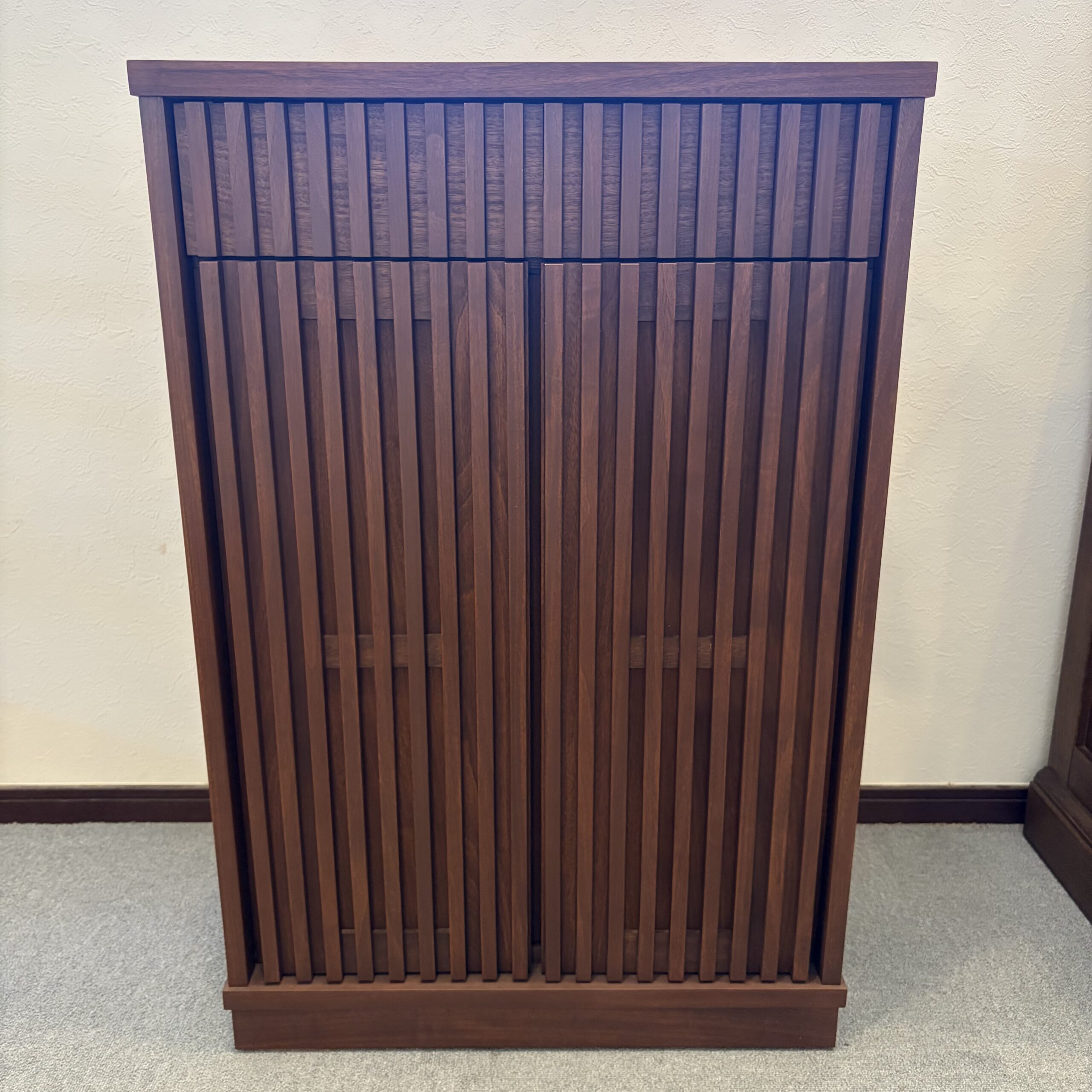 KOUキャビネット